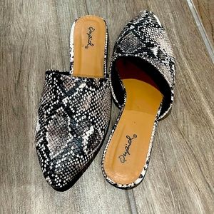 Snake skin mules Cupid size 6